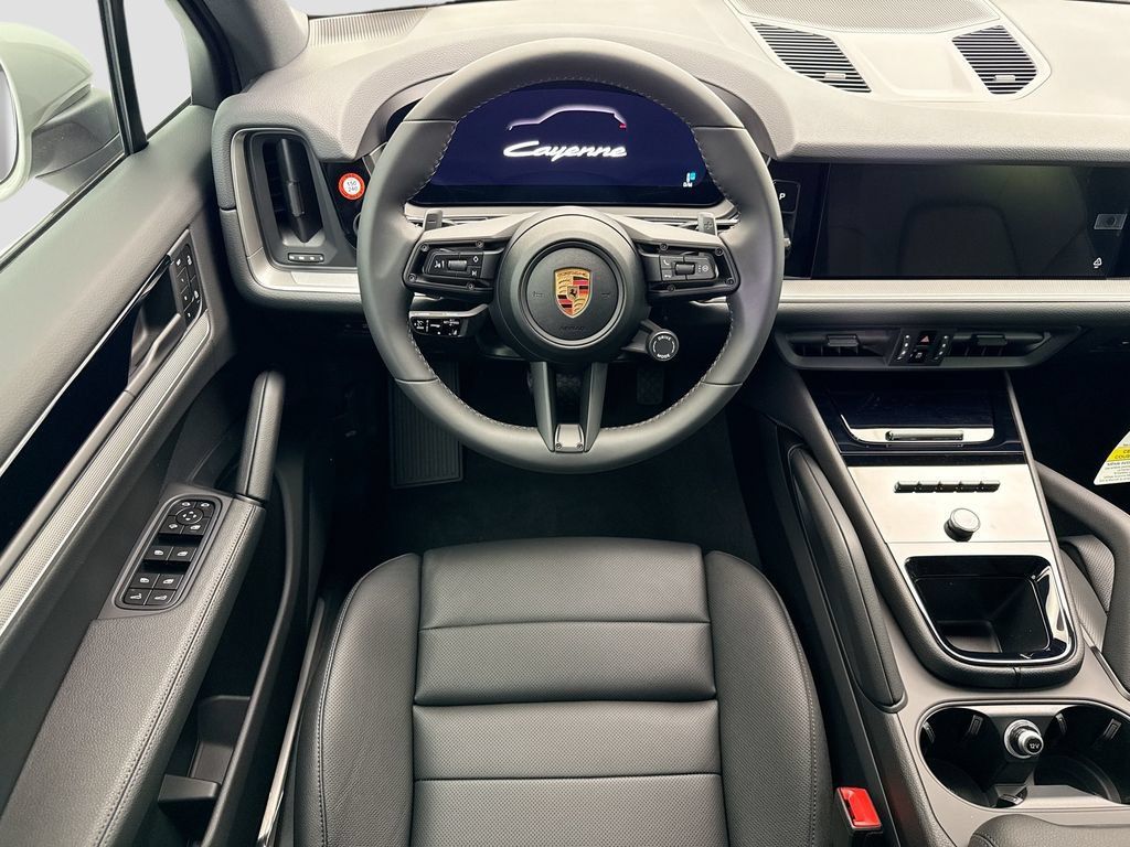 Used 2026 Porsche Cayenne AWD/4WD image 12