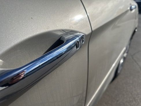 Used 2015 Honda Accord EX-L image 3