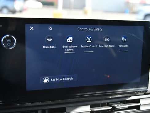 Used 2024 Honda Prologue EX image 27