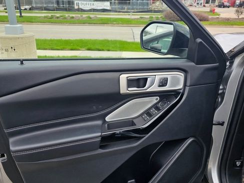 Used 2023 Ford Explorer ST w/ Equipment Group 401A AWD/4WD image 8