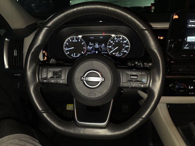 Certified 2025 Nissan Pathfinder SL FWD image 11