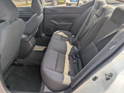 Used 2025 Nissan Altima 2.5 SV FWD image 23