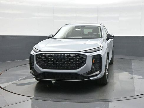New 2026 Audi Q3 quattro 2.0T AWD/4WD image 2