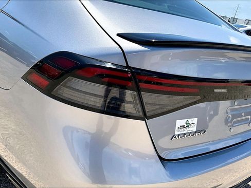 Used 2023 Honda Accord Sport image 28