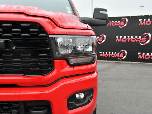 Used 2024 RAM 2500 Big Horn w/ Night Edition image 11