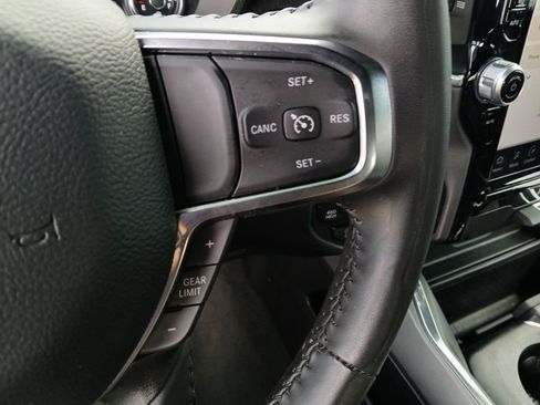 Used 2024 RAM 1500 Laramie image 25