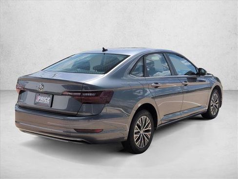 Used 2021 Volkswagen Jetta FWD image 5