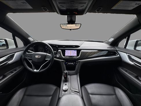 Certified 2023 Cadillac XT6 Premium Luxury w/ Technology Package FWD image 22