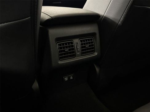 Certified 2025 Toyota Camry XLE w/ Premium Plus Package FWD image 34