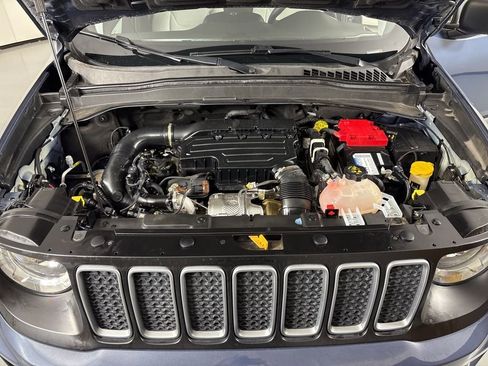 Used 2022 Jeep Renegade Latitude image 35