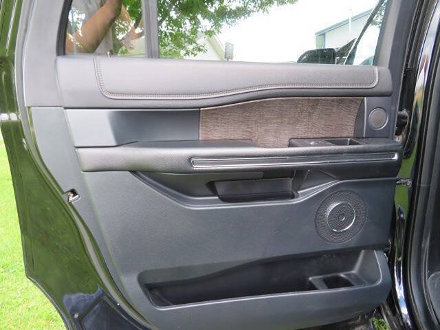 Used 2021 Ford Expedition Max Limited AWD/4WD image 13