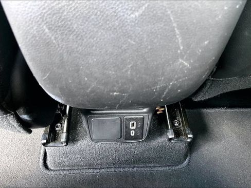 Used 2025 Buick Encore GX Preferred FWD image 10