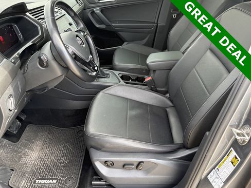 Used 2019 Volkswagen Tiguan SEL image 27