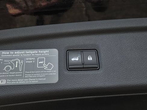 Used 2024 INFINITI QX50 Luxe FWD image 24