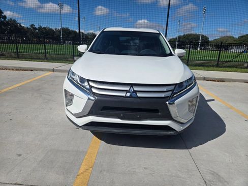 Used 2020 Mitsubishi Eclipse Cross ES image 4