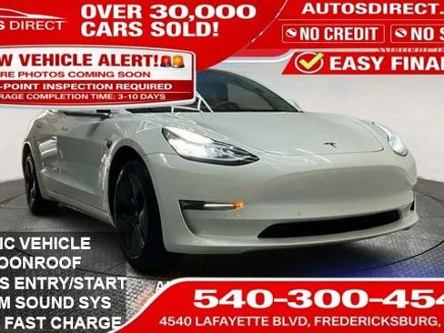 Used 2018 Tesla Model 3 Long Range RWD image 1