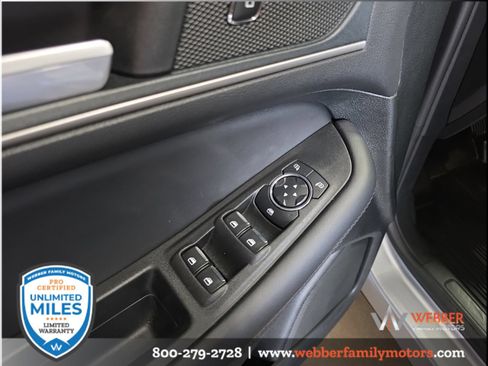 Used 2024 Ford Edge SEL w/ Convenience Package AWD/4WD image 14