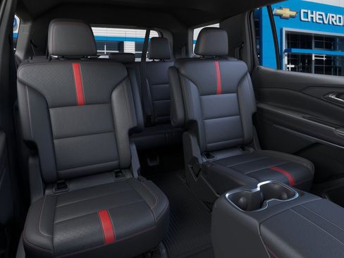 New 2026 Chevrolet Traverse RS w/ LPO, Floor Liner Package image 17