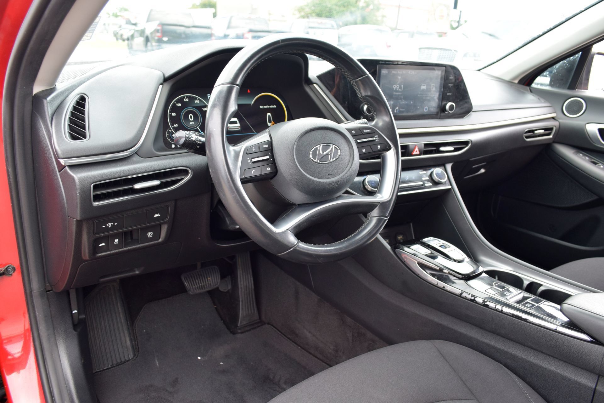 Used 2021 Hyundai Sonata SEL w/ Convenience Package FWD image 14
