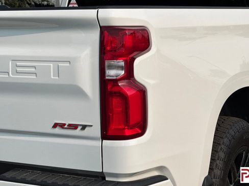Certified 2023 Chevrolet Silverado 1500 RST image 39