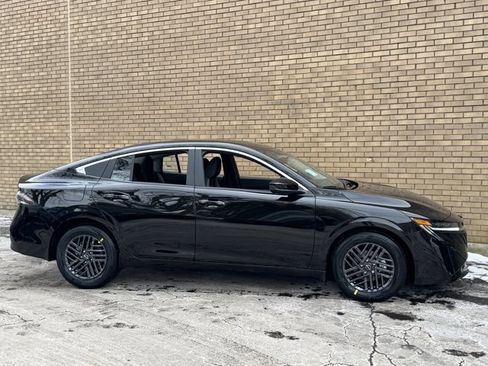 New 2026 Nissan Sentra SV w/ Floor Mat Package image 6