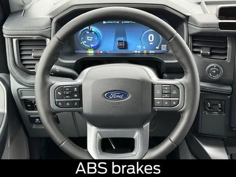 New 2025 Ford F150 Lightning Flash AWD/4WD image 31