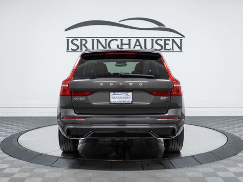 Certified 2023 Volvo XC60 B5 Plus w/ Climate Package image 6