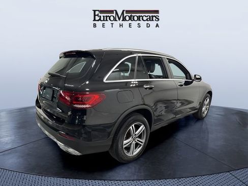Used 2021 Mercedes-Benz GLC 300 4MATIC image 5