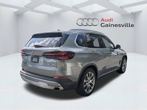 Used 2024 BMW X5 sDrive40i w/ Parking Assistance Package RWD image 5