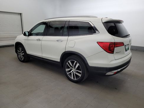 Used 2016 Honda Pilot Touring image 5