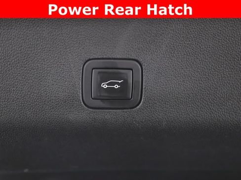 Used 2023 Chevrolet Tahoe Z71 AWD/4WD image 31