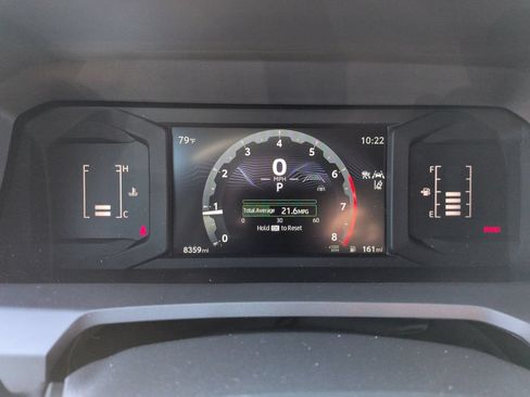 Used 2025 Toyota Tacoma SR5 AWD/4WD image 15