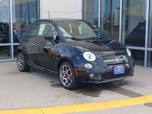Used 2015 FIAT 500 Sport w/ Comfort/Convenience Group FWD image 5