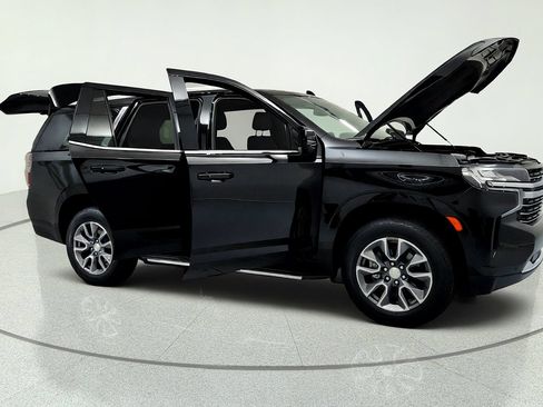 Used 2023 Chevrolet Tahoe LT w/ Luxury Package AWD/4WD image 14