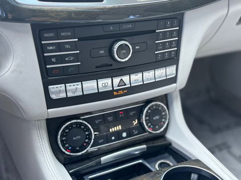 Used 2015 Mercedes-Benz CLS 400 4MATIC w/ Premium 2 Package image 33