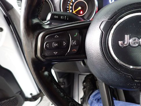 Used 2020 Jeep Wrangler Unlimited Sport image 23