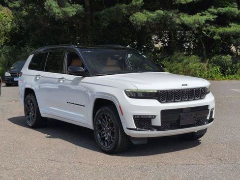 Certified 2023 Jeep Grand Cherokee L Summit AWD/4WD image 3