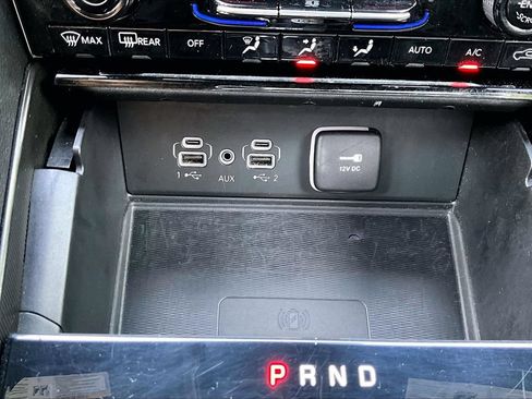 Certified 2024 Jeep Grand Cherokee Altitude AWD/4WD image 15