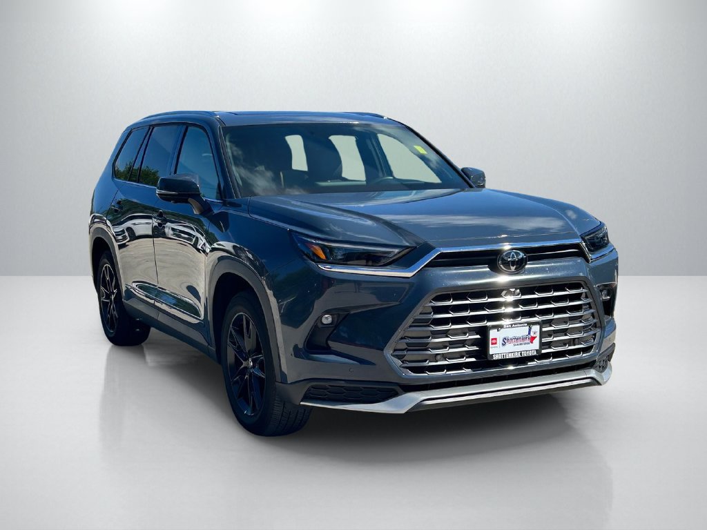 Certified 2025 Toyota Grand Highlander AWD Hybrid image 3
