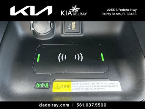 Used 2024 Toyota RAV4 XLE w/ Convenience Package image 24