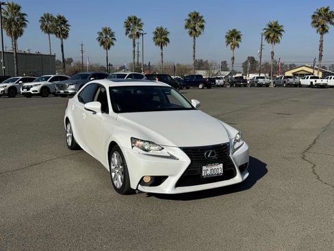 Used 2014 Lexus IS 250 image 3