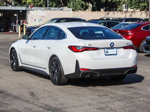 Certified 2023 BMW i4 eDrive35 w/ Premium Package image 4