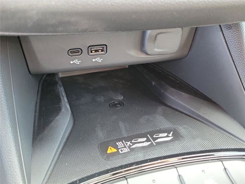 New 2026 Buick Envista Sport Touring w/ Convenience I Package FWD image 26