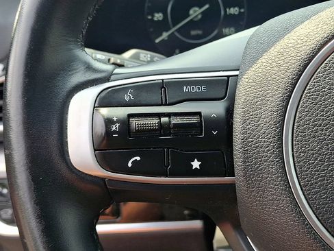 Certified 2025 Kia Sportage SX AWD/4WD image 23
