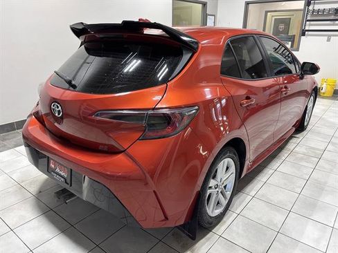 Used 2019 Toyota Corolla SE image 4