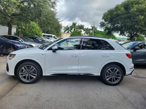 New 2025 Audi Q3 2.0T Premium image 3