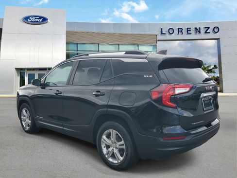 Used 2022 GMC Terrain SLE w/ Driver Convenience Package image 7