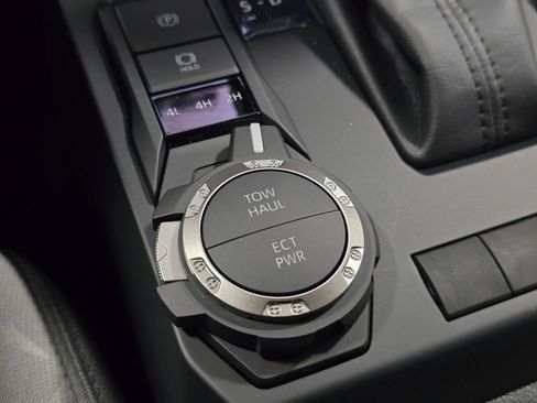 New 2026 Toyota Tacoma SR5 image 7