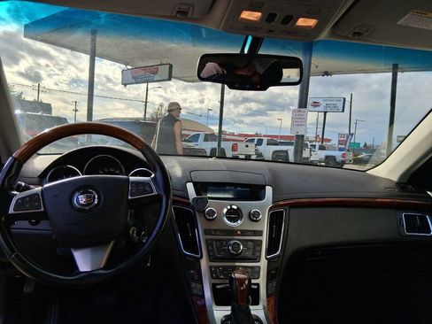 Used 2011 Cadillac CTS Luxury image 11