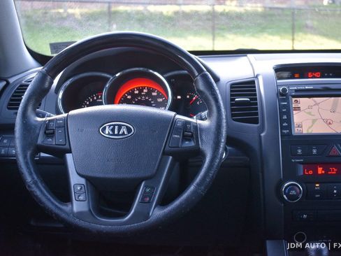 Used 2012 Kia Sorento SX w/ SX Premium Pkg AWD/4WD image 20